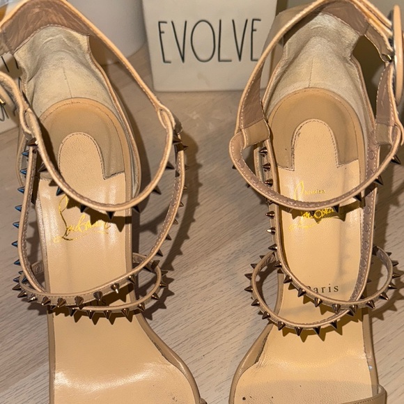 CHRISTIAN LOUBOUTINS |’Choca Lux’ 120mm Platform Leather Sandals in Blush - Picture 7 of 13